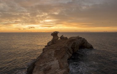 Ibiza, İspanya, adada Cap Martinet Sunrise