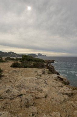 Llentia Ibiza, İspanya, adada sahil