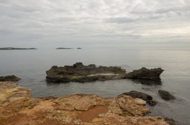 Ibiza deniz çok bulutlu günde, İspanya