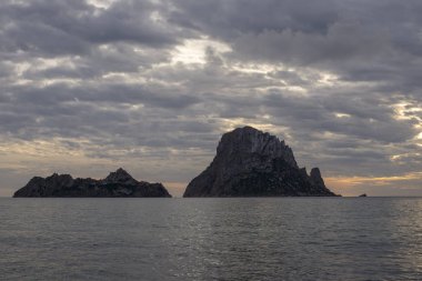 Gün batımında, İspanya es vedra Ibiza Adası
