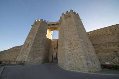 Morella ortaçağ köyü sokaklarında