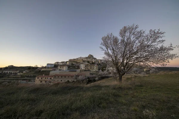 El pueblo medieval de Morella al atardecer — Foto de Stock