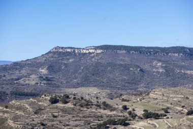 Morella şehir yanındaki dağ yolundan