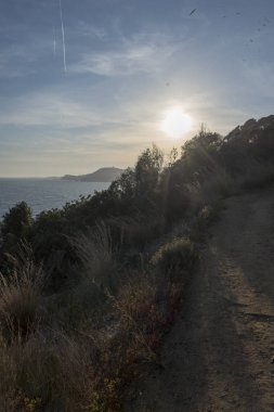 Gün batımında Lloret de Mar sahil
