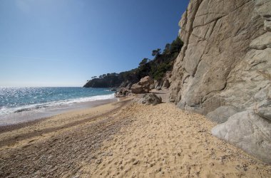 Yuvarlak yolu ile dere llorell, Tossa de mar