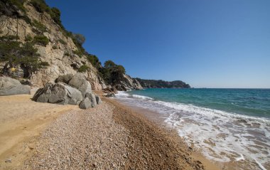 Yuvarlak yolu ile dere llorell, Tossa de mar