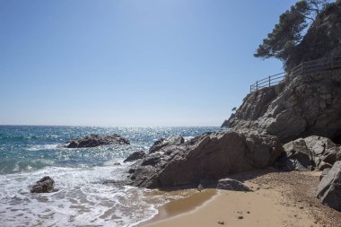 Yuvarlak yolu ile dere llorell, Tossa de mar