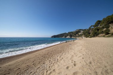 Yuvarlak yolu ile dere llorell, Tossa de mar