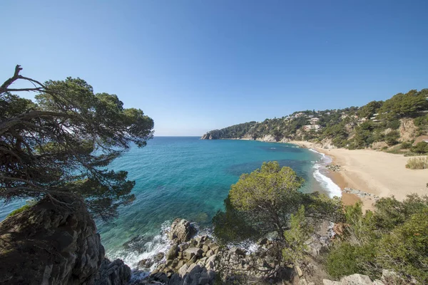 Yuvarlak yolu ile dere llorell, Tossa de mar