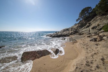 Yuvarlak yolu ile dere llorell, Tossa de mar
