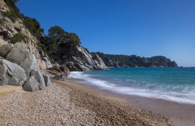 Yuvarlak yolu ile dere llorell, Tossa de mar