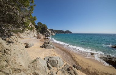 Yuvarlak yolu ile dere llorell, Tossa de mar