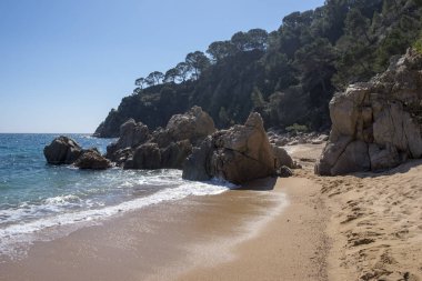 Yuvarlak yolu ile dere llorell, Tossa de mar