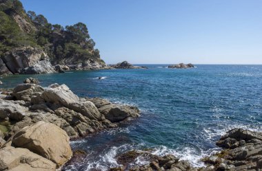 Yuvarlak yolu ile dere llorell, Tossa de mar