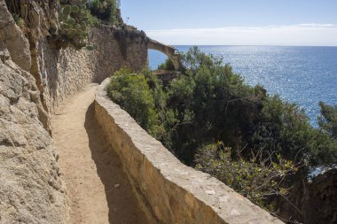 Lloret de Mar, Costa Brava üzerinden yuvarlak yollar