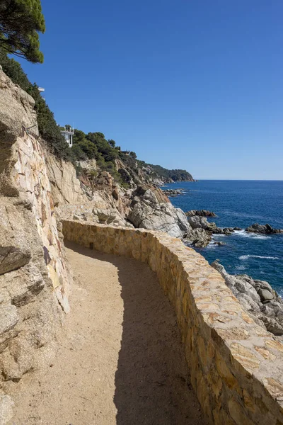 Lloret de Mar, Costa Brava üzerinden yuvarlak yollar