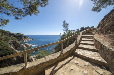 Lloret de Mar, Costa Brava üzerinden yuvarlak yollar