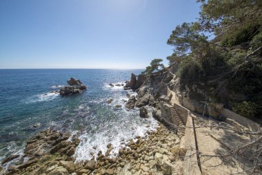 Lloret de Mar, Costa Brava üzerinden yuvarlak yollar