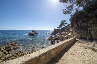 Lloret de Mar, Costa Brava üzerinden yuvarlak yollar