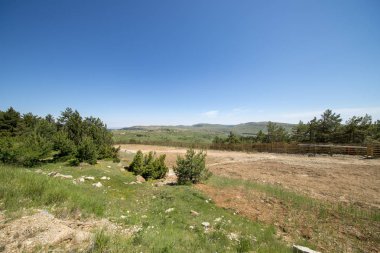 Valdelinares Dağları yaz günü