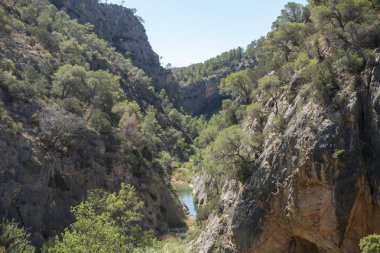 Ebro, Tarragona ve greenway içinde fontcalda