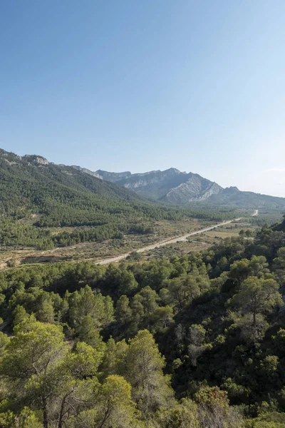 Montañas en el prat de conde de Tarragona — Foto de Stock