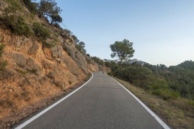 Dağlar içinde prat del comte de Tarragona