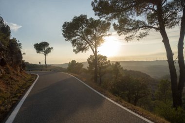 Dağlar içinde prat del comte de Tarragona