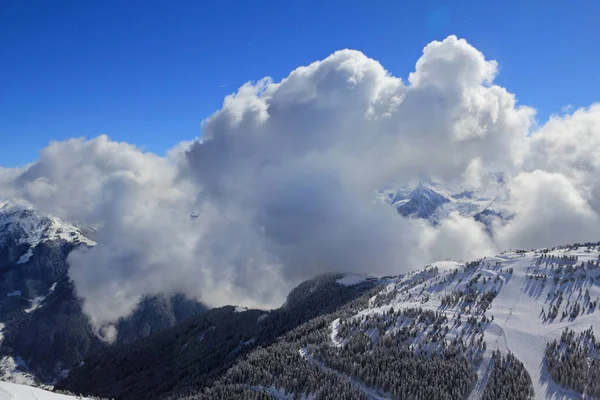 Chmura Dolinie Zillertal — Zdjęcie stockowe