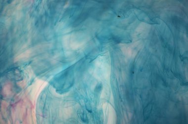 mavi beyaz arka plan üzerinde duman bulutları