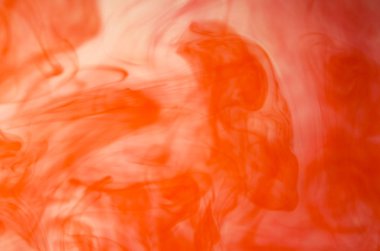 kırmızı beyaz arka plan üzerinde duman bulutları