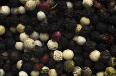 closeup görünümü farklı baharatlar yığın