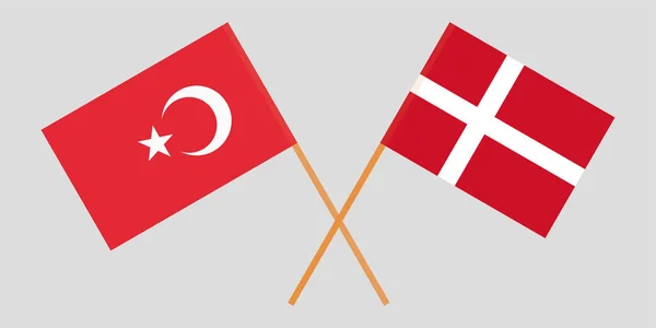 Turkiet och Danmark. Turkiska och danska flaggor. Officiella färger. Korrekta proportioner. Vektor — Stock vektor