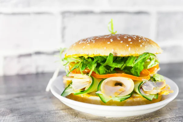 Czerwony Burger Fresh Sandwich Zdrowe Jedzenie — Zdjęcie stockowe