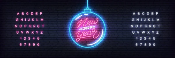 Yeni yıl 2020 Neon şablonu. Parlayan Neon yılbaşı topu ve yeni yıl 2020 kutlama için yazı