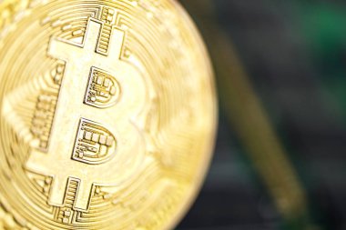 Cryptocurrency, bitcoins çıkarılması için donatım kavramı. Bitcoin çip. 