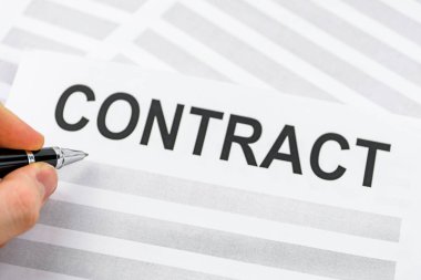 Sözleşmenin imzalandığı kavramı. Kağıt basılı kelime 