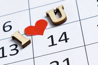 Sevgililer gününe duygularını itiraf.