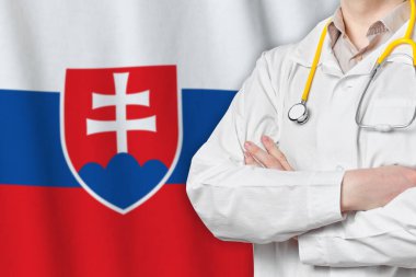 Geçmişinde doktor olan Slovakya Cumhuriyeti sağlık hizmeti kavramı. Ülkede sağlık sigortası, çalışma ya da öğrenim