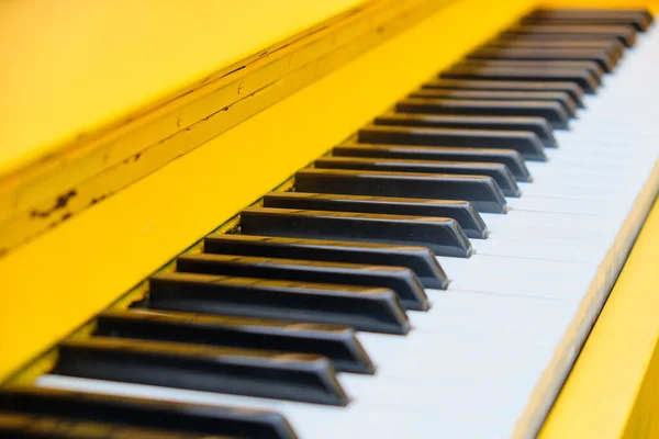 Lebendige Klaviertasten Freien Hautnah — Stockfoto