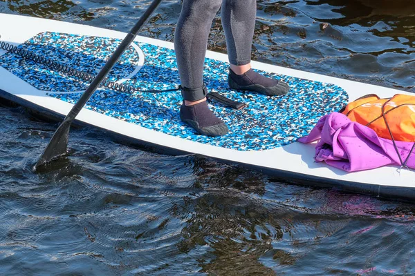 Russia Petersburg August 2020 Surfer Ammunition Board Floats — Stock Photo, Image