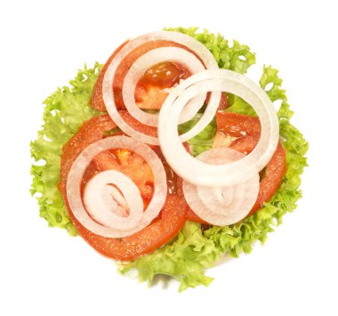 Taze sebze dilimleri bir et burger hizmet için hazır