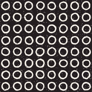 Elle çizilmiş çizgiler seamless grungy modeli. Soyut geometrik yinelenen kiremit doku siyah beyaz.