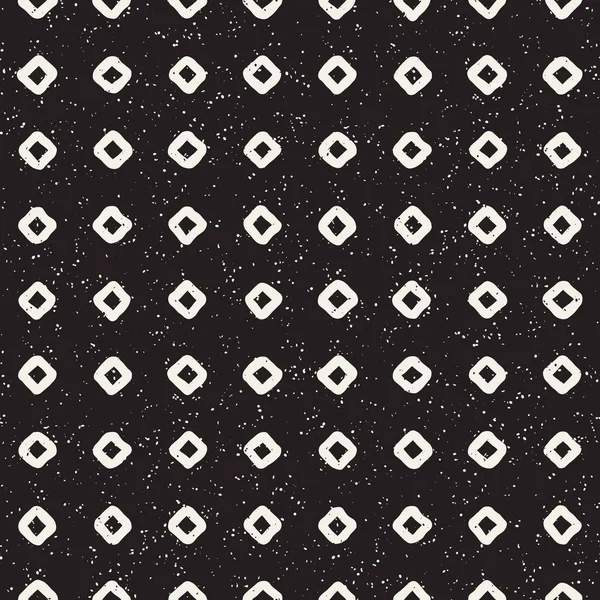 Hand drawn style ethnic seamless pattern. Abstract grungy geometric background in black and white. — Stock Vector