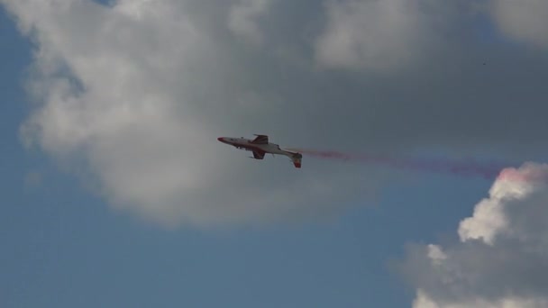 Rumänien Bukarest 2018 Airshow Kunstflug Sportflugzeug Akrobatik Parade Segelflug Voreingenommenheit — Stockvideo