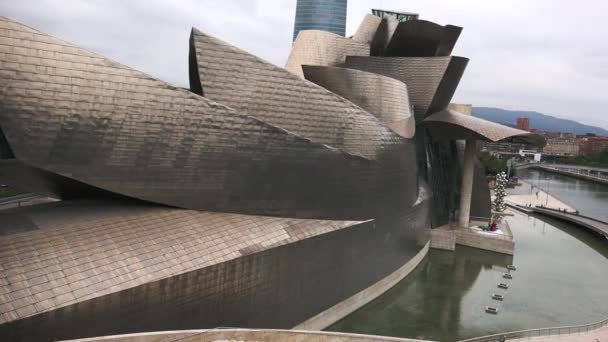 빌바오 스페인 2017 구겐하임 박물관 빌바오는 캐나다 건축가 프랭크 Gehry에 — 비디오