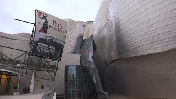 Bilbao Spanien 2017 Guggenheim Museum Bilbao Ist Ein Museum Moderner — Stockvideo