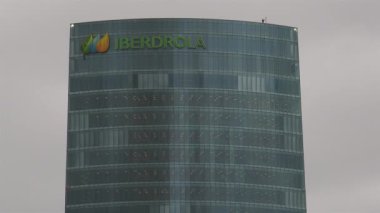 Bilbao, İspanya - 2017 yaklaşık: Guggenheim Müzesi Bilbao olduğunu Kanadalı-Amerikalı mimar Frank Gehry tarafından tasarlanmış modern ve Çağdaş Sanat Müzesi. Bilbao, Bask Bölgesi,