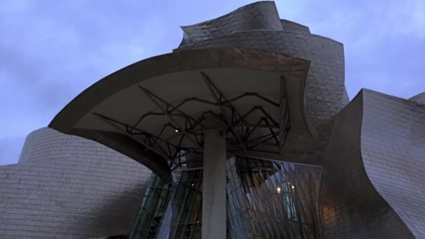 Bilbao Spanje Circa 2017 Guggenheim Museum Bilbao Een Museum Voor — Stockvideo