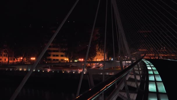 Bilbao Espanha Circa 2017 Ponte Zubizuri Santiago Calatrava Bilbau Espanha — Vídeo de Stock